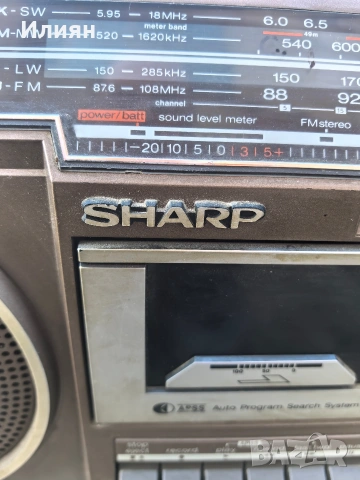 Радиокасетофон, снимка 3 - Радиокасетофони, транзистори - 53868705