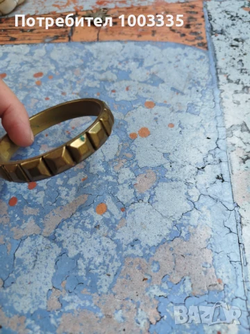 Стара гривна 3, снимка 3 - Антикварни и старинни предмети - 51330316