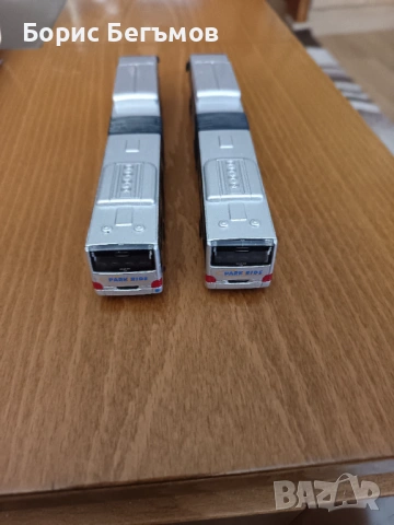 Лот автобуси Majorette  - City Bus , снимка 4 - Коли, камиони, мотори, писти - 53461688