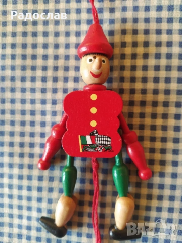 оригинален италиански сувенир марионетка Пинокио Рома, снимка 2 - Сувенири от дърво - 53078291
