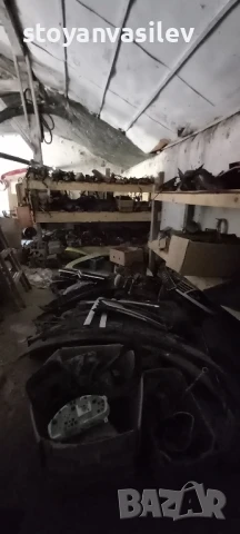 Склад за авто части продавам