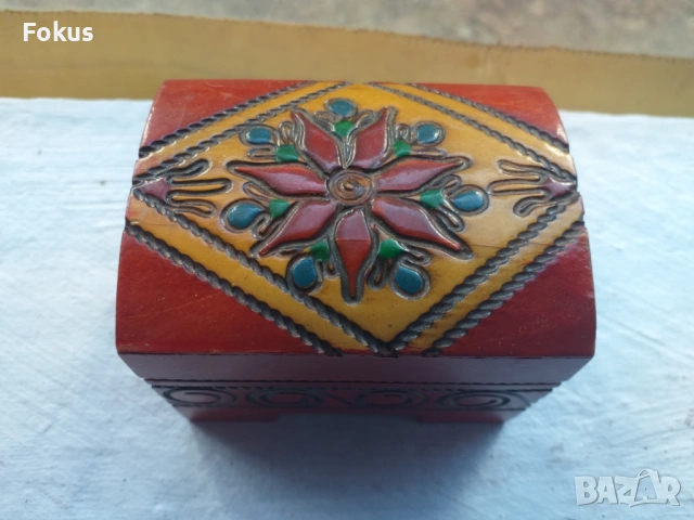 КУТИЯ МАЛКА ЗА СКЪП ПОДАРЪК КРАСОТА