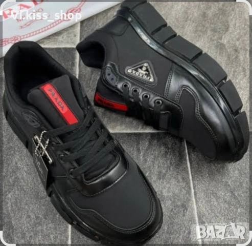 Нови обувки Prada