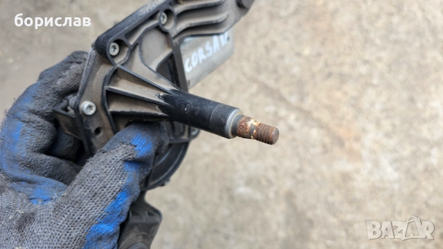 Моторче задна чистачка за Опел Корса д , снимка 2 - Части - 51646938