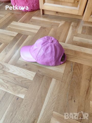 Розова кожена шапка, снимка 2 - Шапки, шалове и ръкавици - 45358221