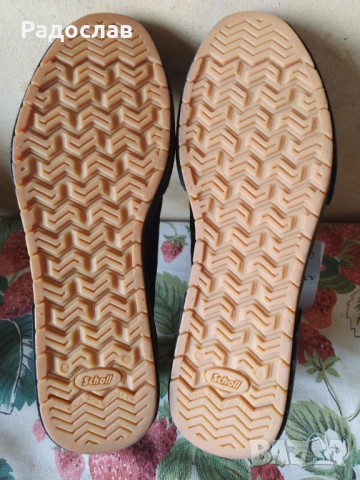 Ортопедични обувки/маратонки на Scholl, снимка 2 - Маратонки - 16823889