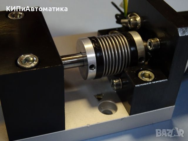 прецизен механизъм с ел. двигател MAXON MOTOR 248306, направляваща INA, датчик Wenglor, снимка 13 - Резервни части за машини - 46743442