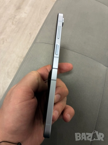 Samsung Galaxy Z Flip 6 - за ремонт, снимка 3 - Samsung - 52927774