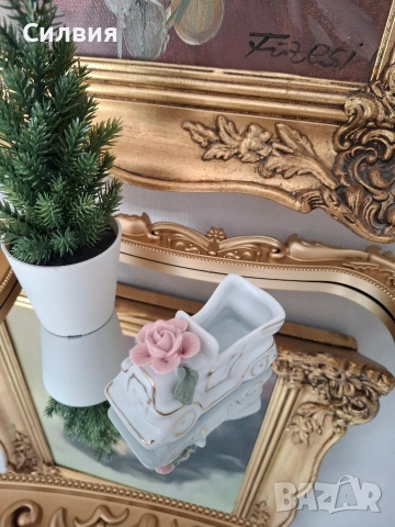 Порцеланова миниатюра- кола, снимка 7 - Статуетки - 54172230