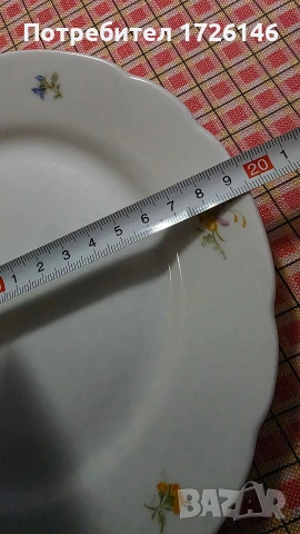 Шведска порцеланова чиния Blomster, снимка 5 - Чинии - 54044393