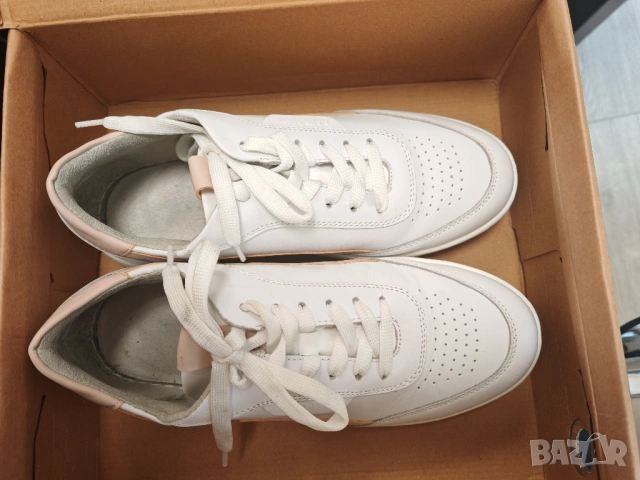 Бели маратонки Tamaris, 37 номер, естествена кожа, снимка 2 - Маратонки - 53898668