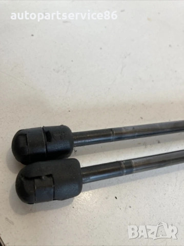 Амортисьор заден капак заден ляв и десен за KIA Sorento (2009) 81771-3E021, снимка 3 - Части - 53322661