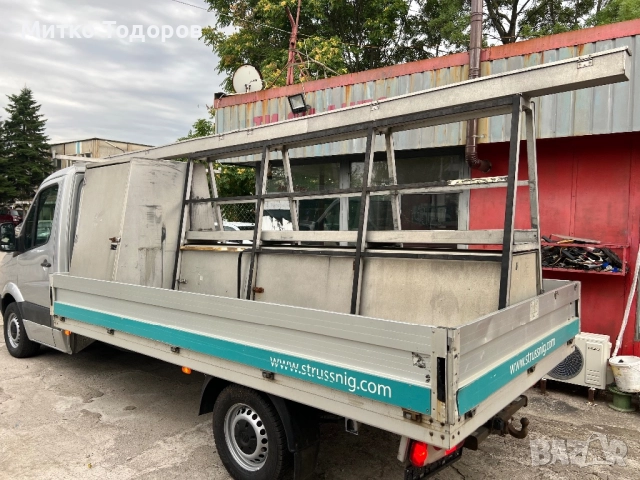 Фолксваген крафтер, снимка 17 - Бусове и автобуси - 51410171