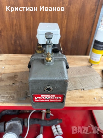 Вакум помпа RobinAir