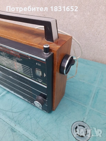 Старо радио - SELENA В 211, снимка 5 - Други ценни предмети - 54099890