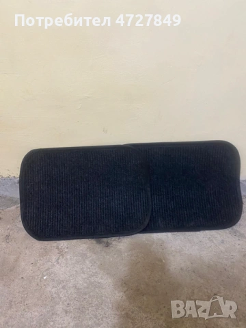 Спешно! 2 броя задни стелки за кола – Универсални