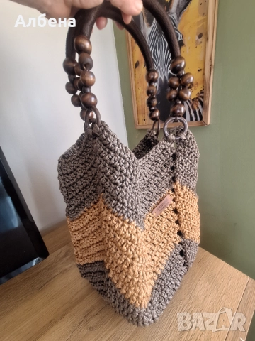 Ръчно плетени дамски чанти, снимка 6 - Чанти - 52822300