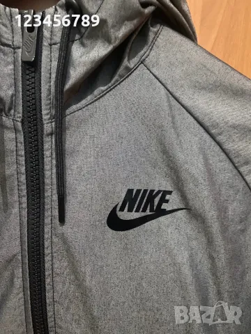 Черно и сиво яке на Nike, снимка 2 - Якета - 47549800