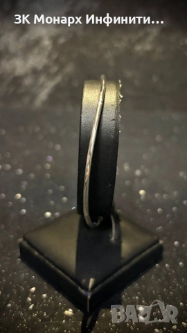 Сребърна обеца