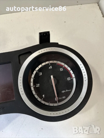 Скоростомер за Alfa Romeo 159 Sportwagon (2009) – 56089892, снимка 2 - Части - 53201165