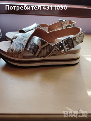 Дамски сандали змийски принт естествена кожа 41 номер, снимка 5 - Сандали - 53807886
