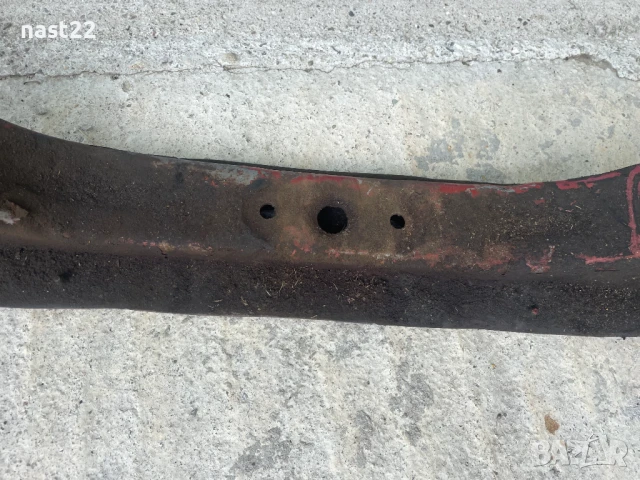 Греда под диференциал Сузуки Витара 2.0 V6 -дълга база, снимка 2 - Части - 50909609