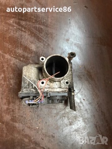 Дроселова клапа 2.0D за Mazda 6 (2002–2007) RF7J136BOC 