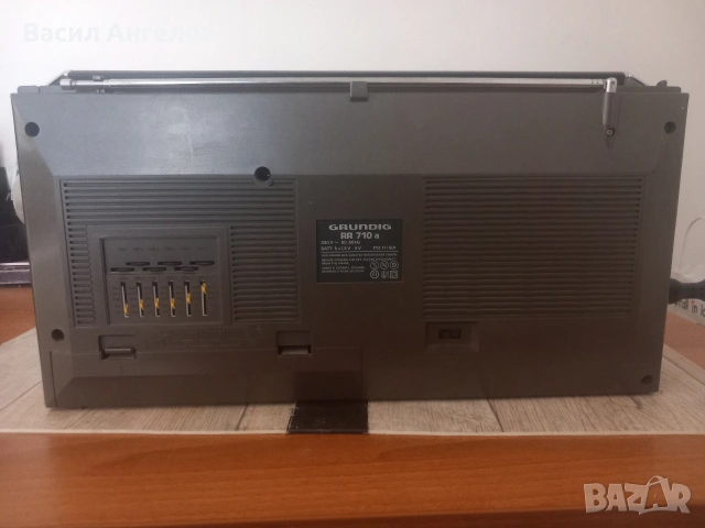 GRUNDIG rr710, снимка 8 - Радиокасетофони, транзистори - 53901073