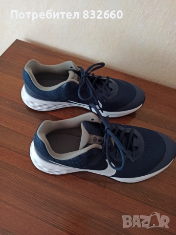 Маратонки Nike 40 размер, снимка 4 - Маратонки - 51540333