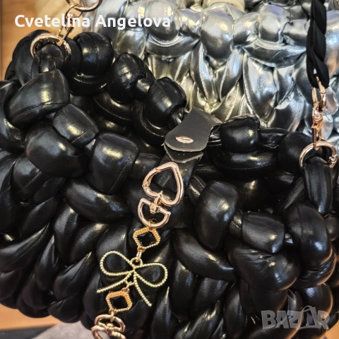 Ръчно плетени чанти Маршмелоуууу , снимка 12 - Чанти - 54293754