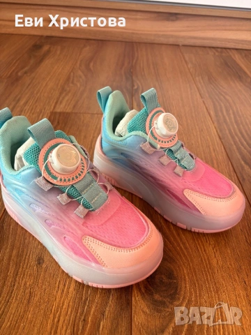 Маратонки с колелца, снимка 2 - Ролери, кънки - 53766707