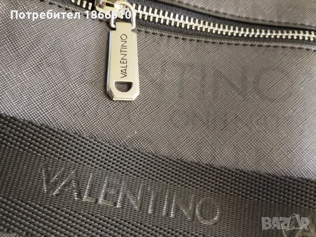 Оригинална мъжка чантичка Valentino- супер намаление !, снимка 4 - Чанти - 48139847