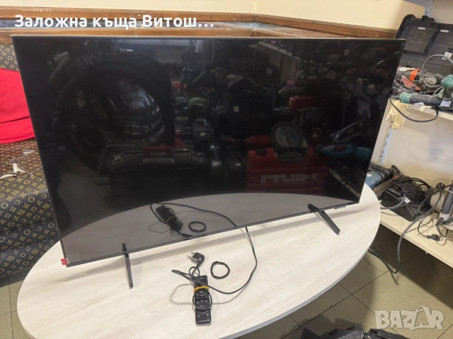 Телевизор  Samsung UE43DU8072U, снимка 6 - Телевизори - 54084417