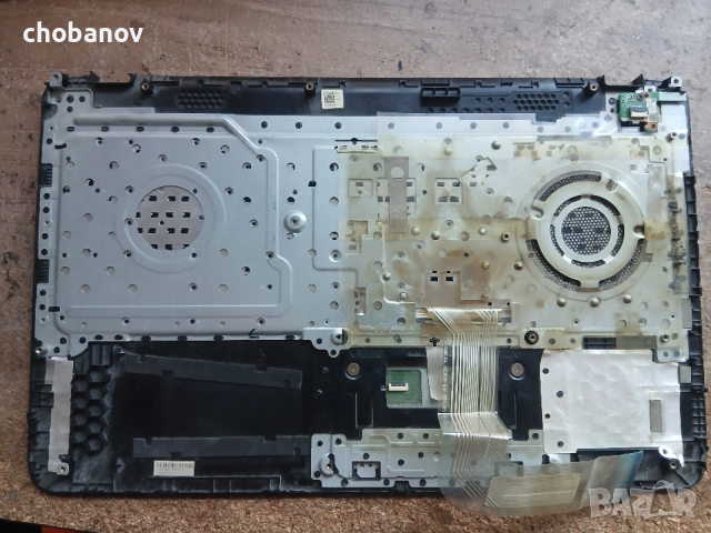 Палмрест с клавиатура за HP Pavilion 15-p152nu, снимка 2 - Части за лаптопи - 54099970