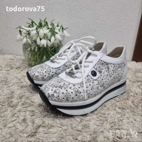 Нови,естествена кожа 
