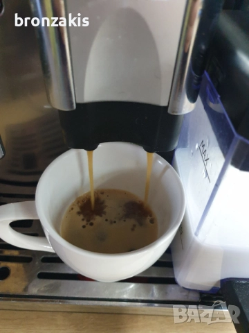 Saeco Exprelia EVO - с кана за мляко и БГ меню, снимка 2 - Кафемашини - 52951992