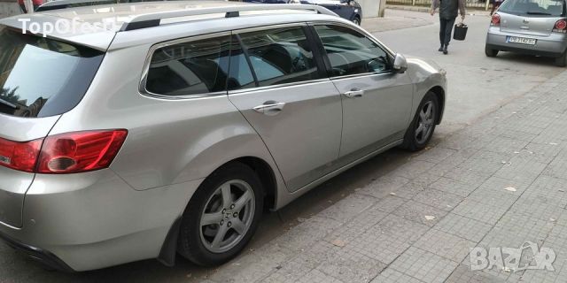 Honda Accord 2.2 D-TEC 150 к.с., снимка 10 - Автомобили и джипове - 45602125