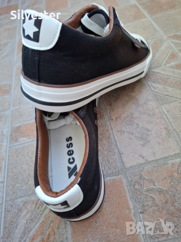 Чисто нови Кецове, номер 39, снимка 9 - Детски гуменки - 33608846