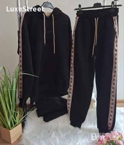 Дамски Ватиран Комплект 🤍Guess, снимка 4 - Спортни екипи - 52555168
