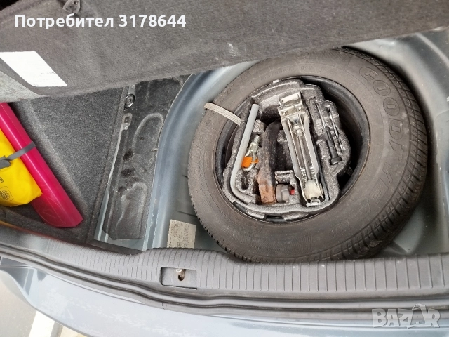 VW GOLF 1.9TDI, снимка 9 - Автомобили и джипове - 52571592