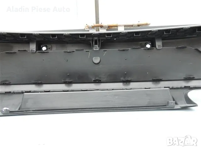 Задна броня Seat Leon Kombi ST Cupra r След 2016 г. Код 5F9807417 / 5F9807421 , снимка 7 - Аксесоари и консумативи - 50311932