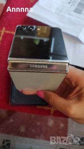 Самсунг Галакси Z Flip 5, снимка 1 - Samsung - 46753722