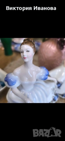 Royal Doulton Beatrice порцеланова фигура, снимка 3 - Антикварни и старинни предмети - 54238981