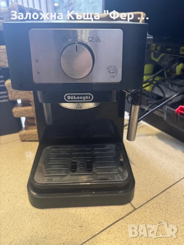 Кафемашина Delonghi Magnifica, снимка 3 - Кафемашини - 52621077