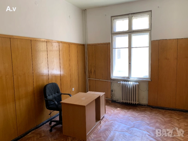 Стая / ОФис под наем 2 бр. - гр.София, бул.Витоша 1а, снимка 4 - Стаи под наем - 53732989