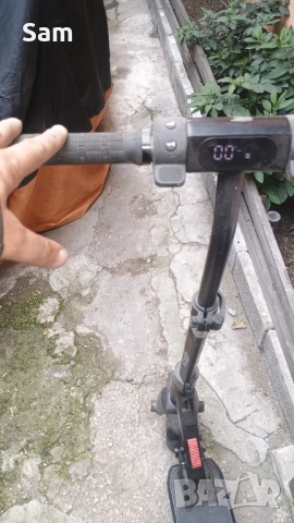 Тротинетка електрически , снимка 2 - Други спортове - 52078687