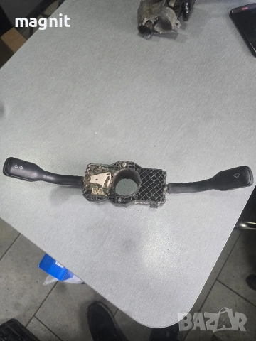 8D0953503 Лостове управление светлини мигачи чистачки AUDI 80 4D0953513