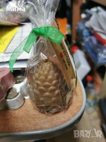 Ароматна коледна свещ - Шишарка1