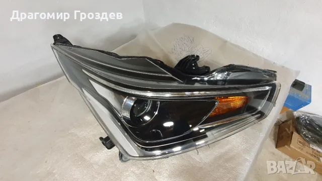 Оригинален десен фар за Toyota Aygo II Facelift / Тойота Айго (2018-2022), снимка 2 - Части - 49127560