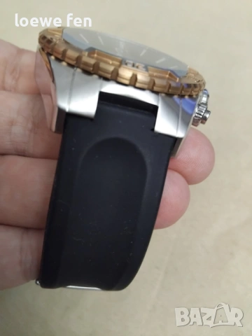 Invicta Aviator 49 мм без копчетата с три каишки !, снимка 9 - Мъжки - 53471666